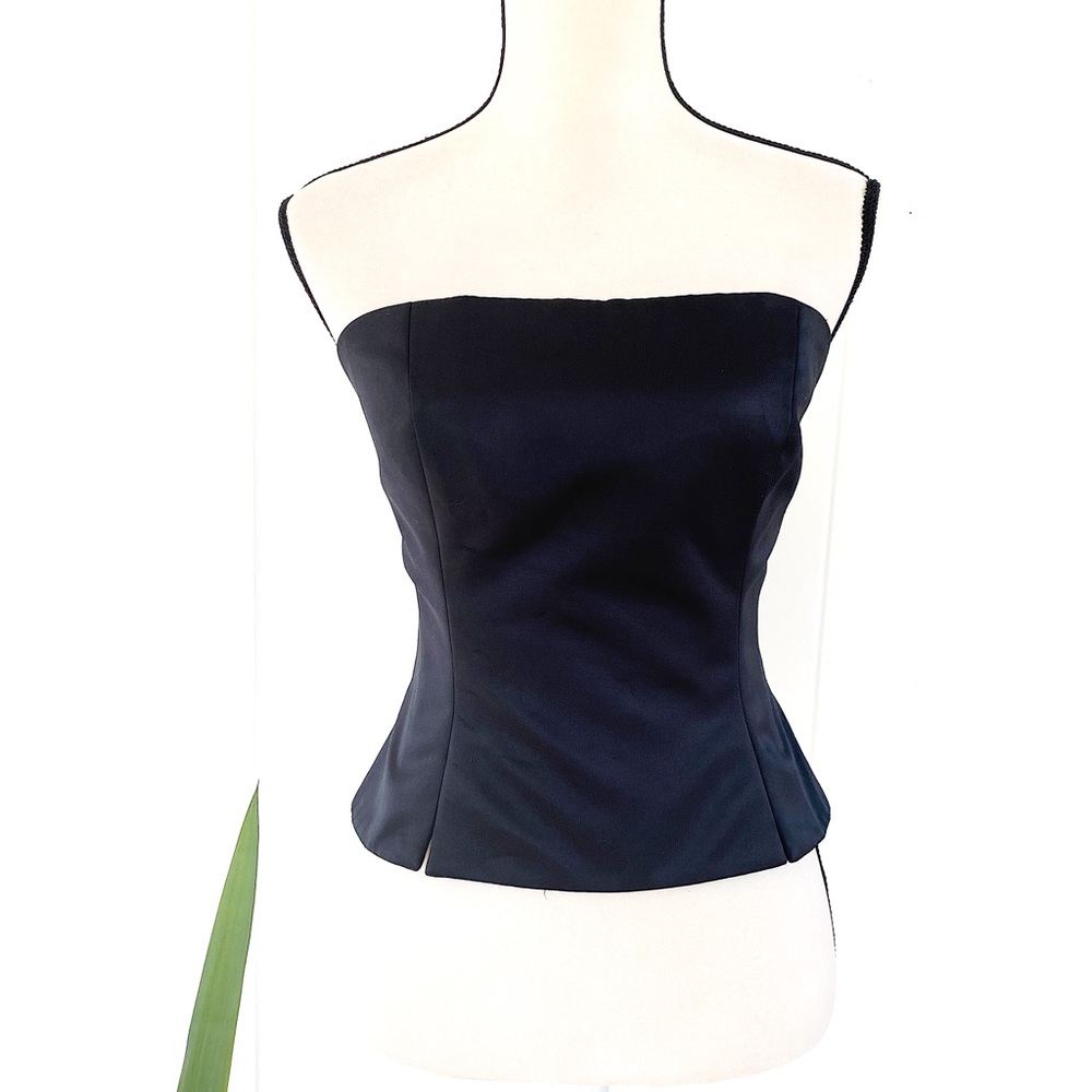 Kay Unger Black Strapless Blouse